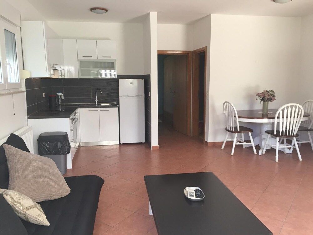 Ana's apartments 2