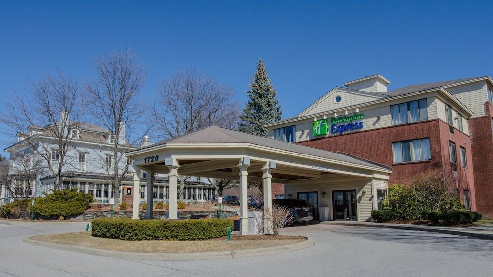 Holiday Inn Express SOUTH BURLINGTON by IHG 1