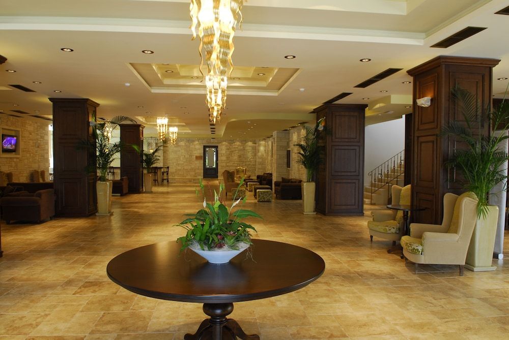 Cactus Royal Spa & Resort Adults Only 2