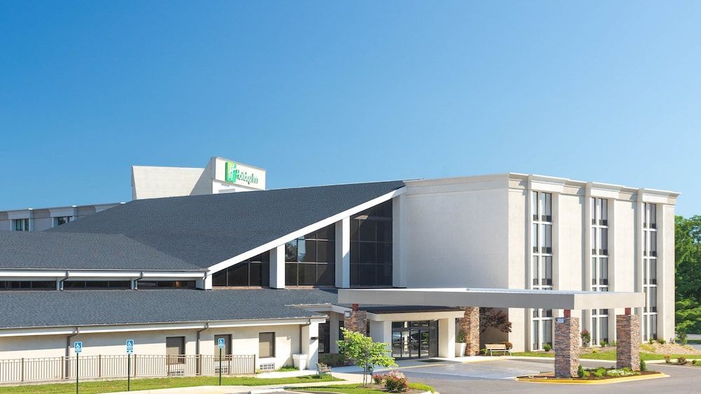 Holiday Inn ROANOKE AIRPORT-CONFERENCE CTR by IHG 1