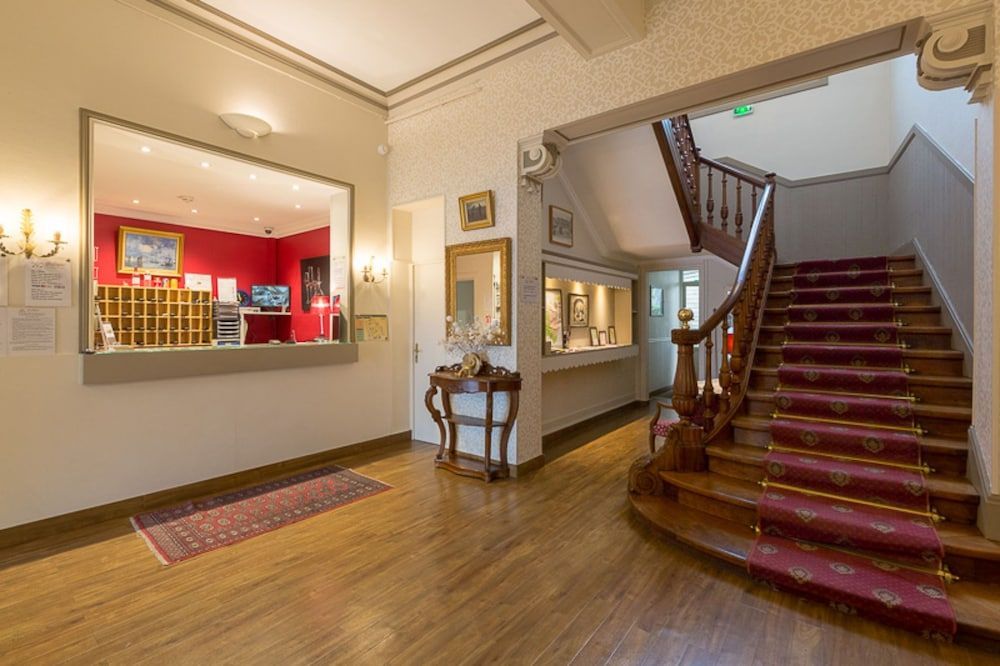 Cit'Hotel Le Regina Bordeaux Gare Saint-Jean 2