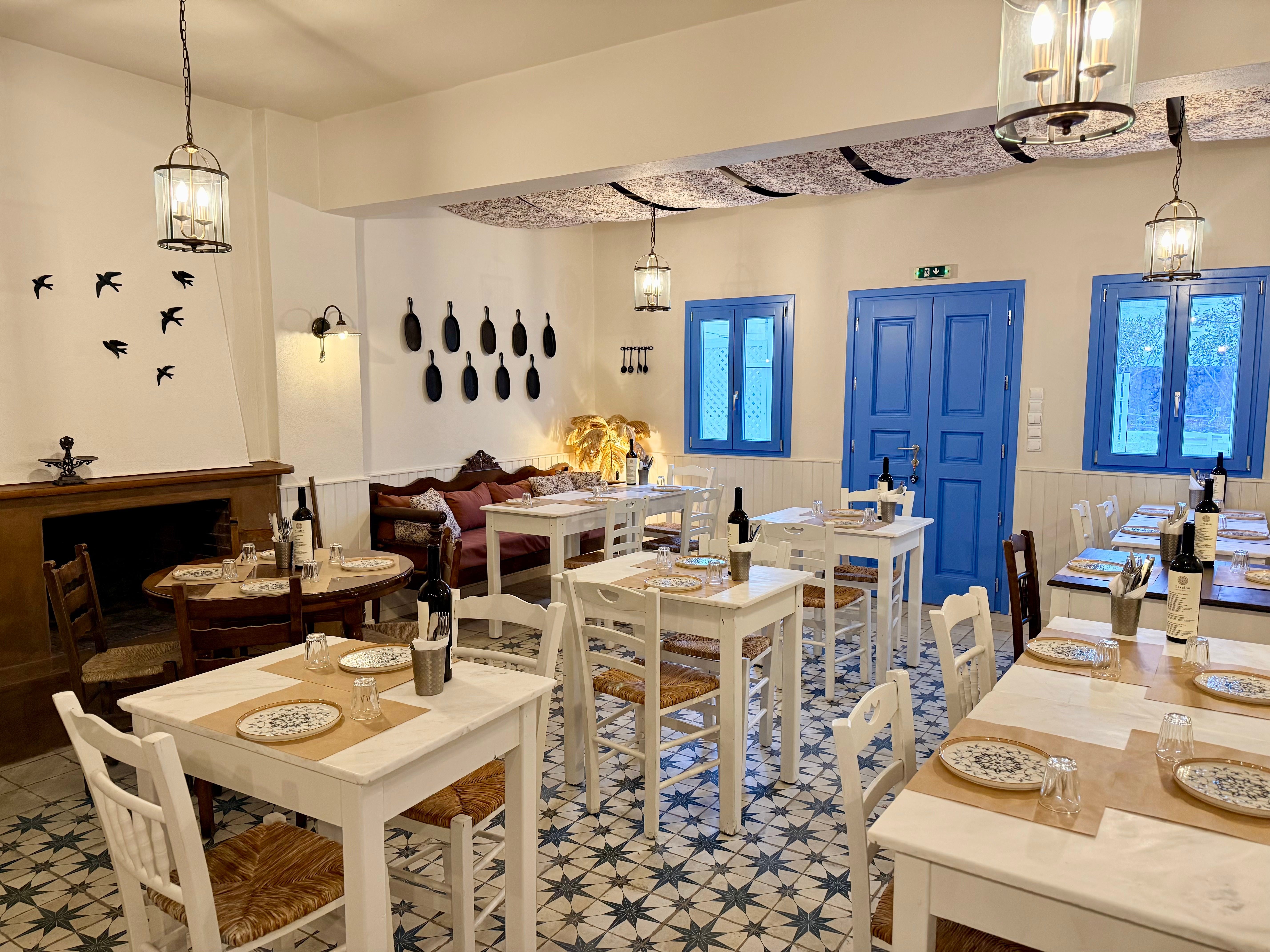 White Pearl Laokasti Suites 1