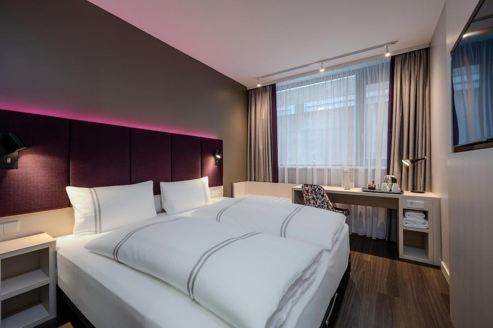 Premier Inn Koblenz City 1