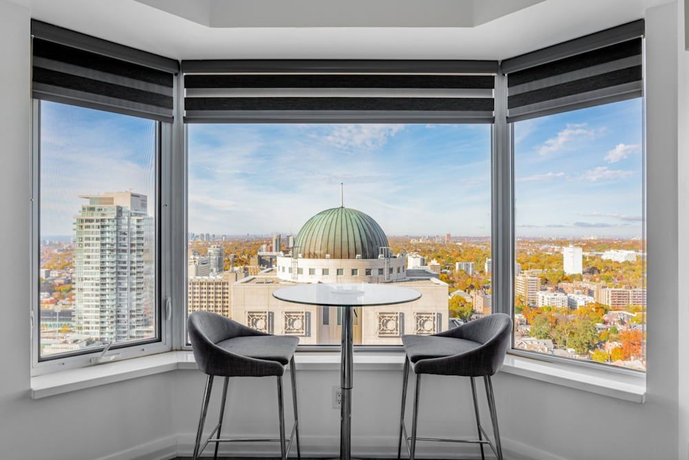 Avalon Suites Yorkville 2