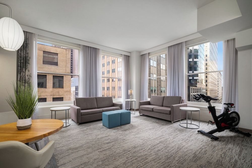 EVEN Hotel PITTSBURGH DOWNTOWN by IHG 2