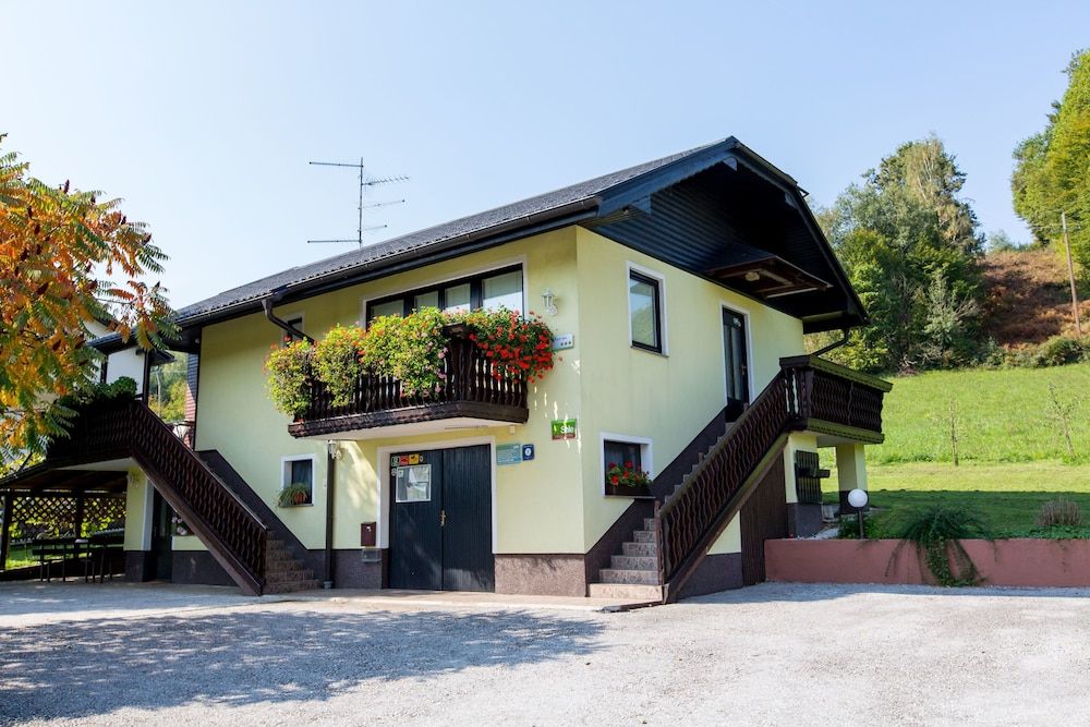 Apartments Sole 1