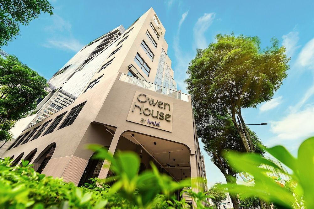 Owen House by Hmlet 1