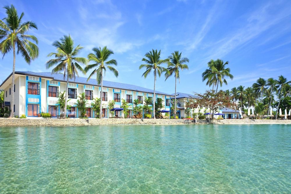 Microtel by Wyndham Puerto Princesa 1
