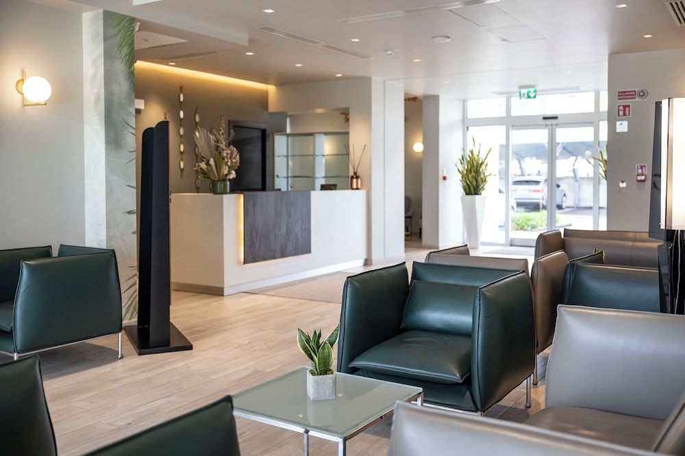 Vision Hotel 2