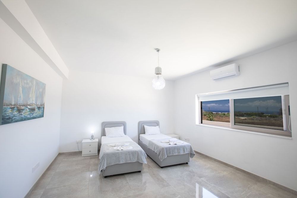 Villa Sienna, Fabulous 6bdr Protaras Villa 2