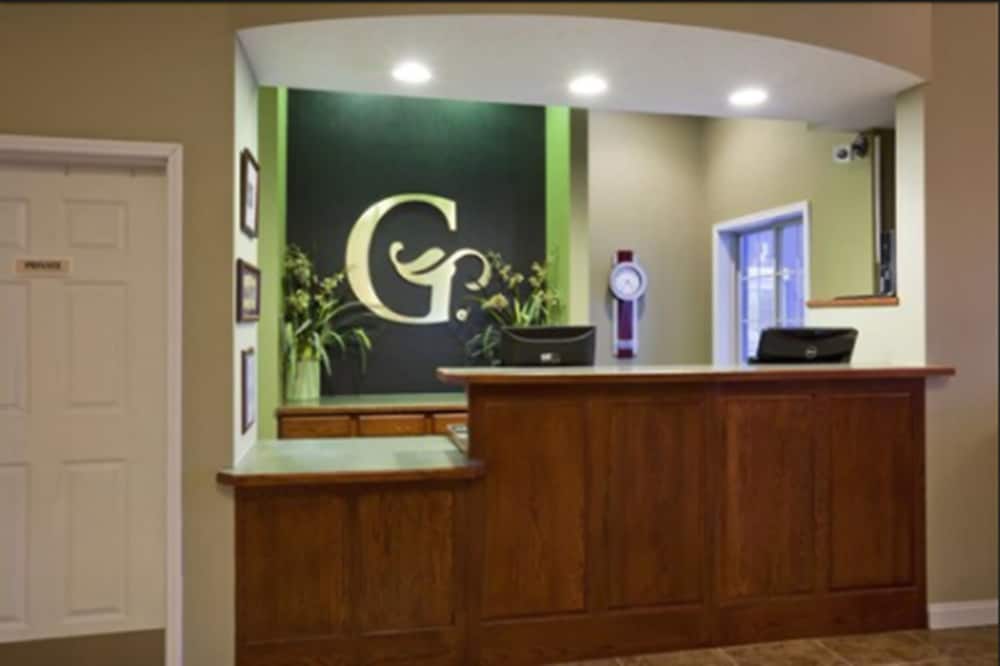 Grandstay Apple Valley 2