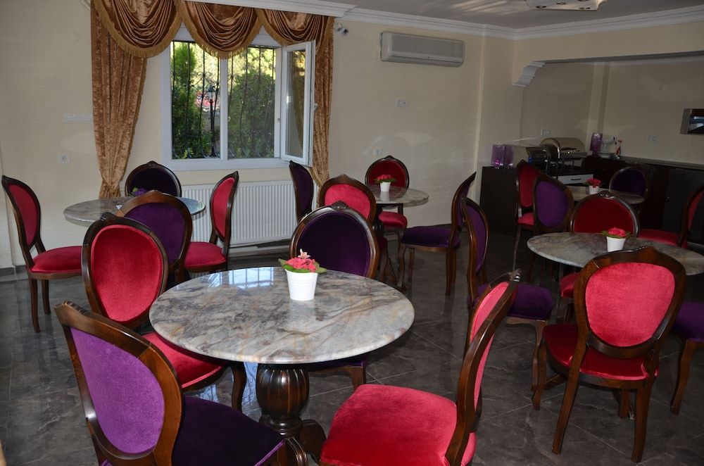 Uzunhan Hotel 2
