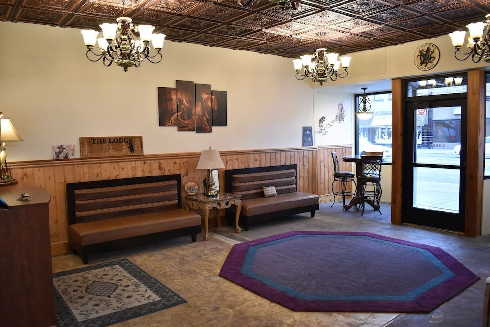 Silver Horseshoe Inn 2