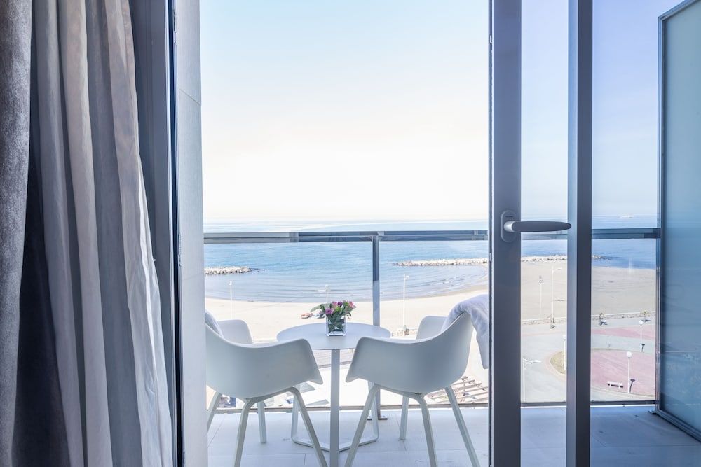 AZ Hotel Vague d’Or 1
