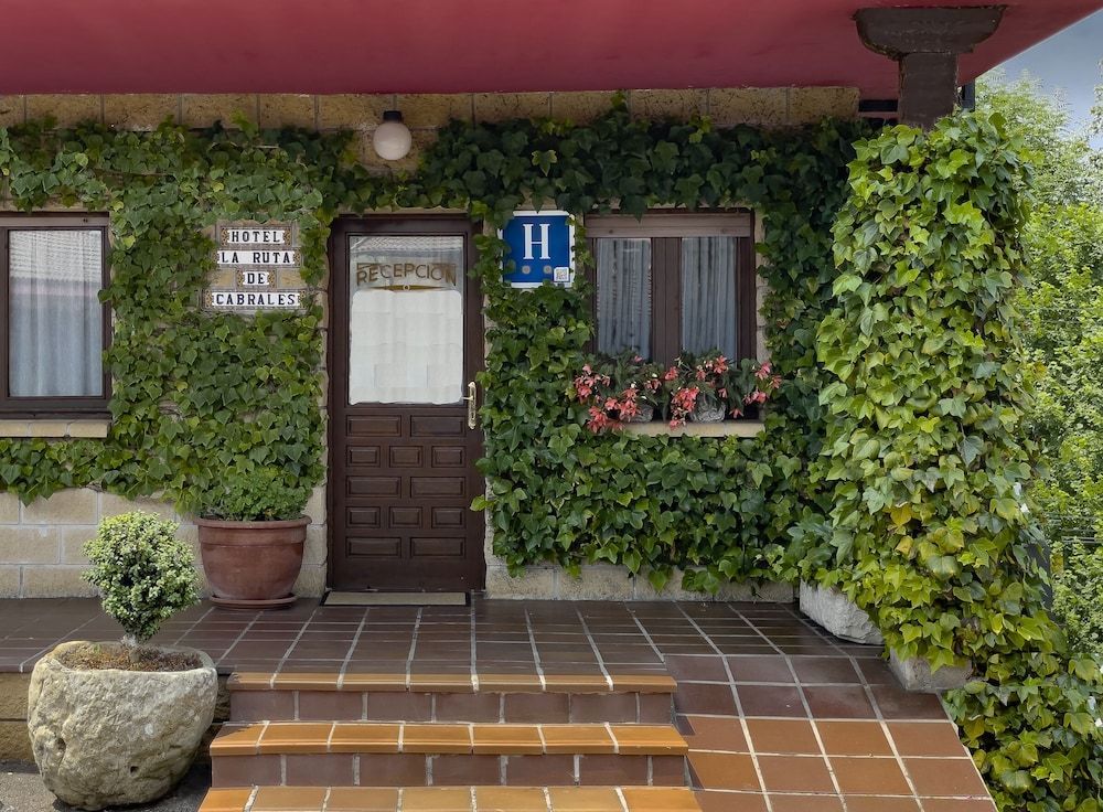 Hotel Rural "La Ruta De Cabrales" 2
