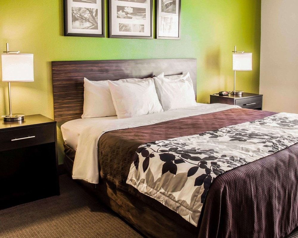 Sleep Inn & Suites Virginia Horse Center 1