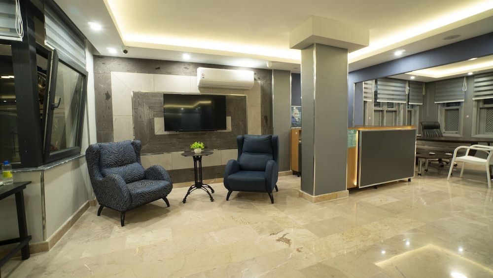 OPERA SUITES Apart Hotel 2