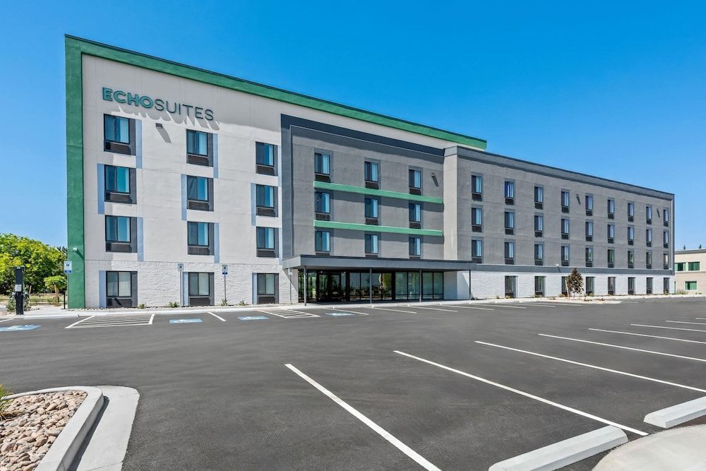 ECHO Suites Extended Stay by Wyndham Reno 1
