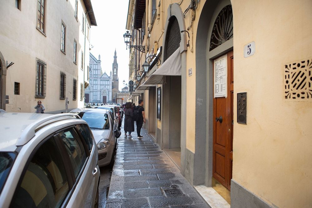 Lian Home in Florence by Mmega 1
