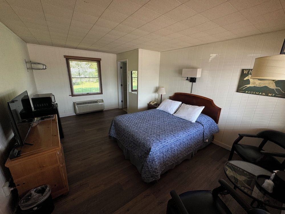 Grant Hills Motel 2