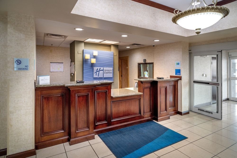 Holiday Inn Express & Suites HAZARD by IHG 1