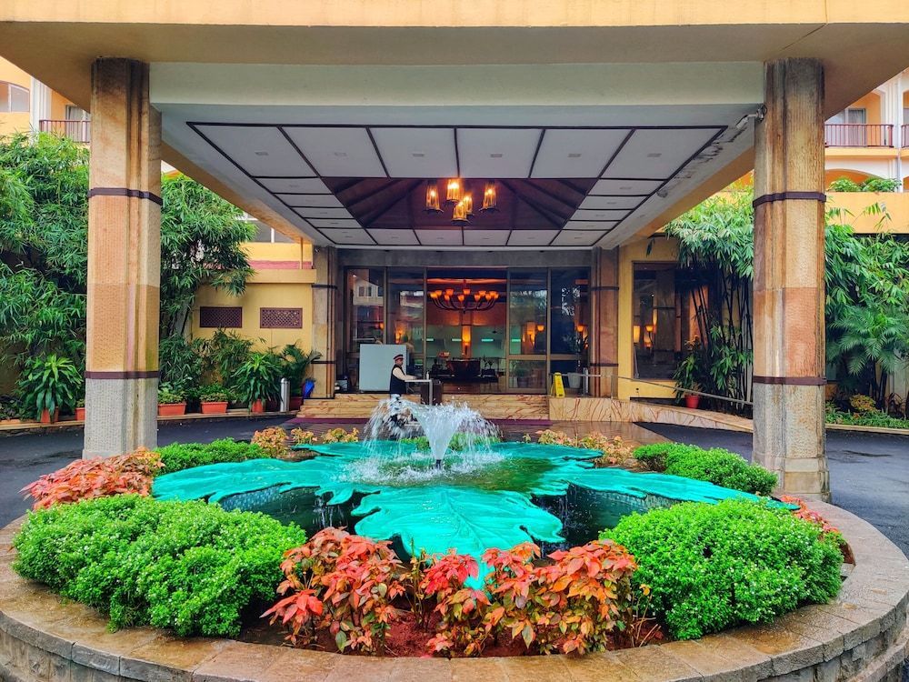 Fariyas Resort Lonavala 2