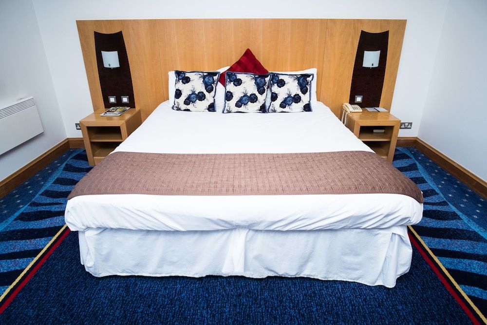 The Park Hotel 2