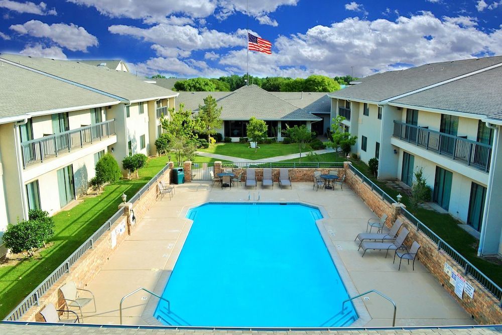 Ashmore Inn and Suites Lubbock 1