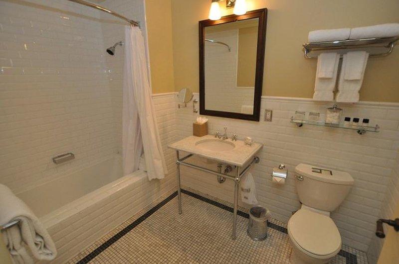 New Sheridan Hotel 2