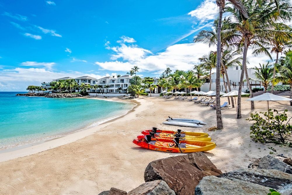 Hodges Bay Resort & Spa, an HQ Luxury Resort & Residences 1