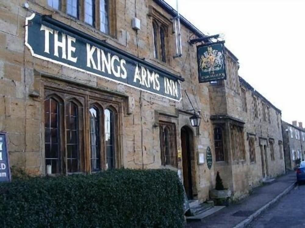 The Kings Arms Inn 1