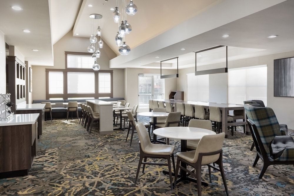 Residence Inn by Marriott Corona Riverside 2