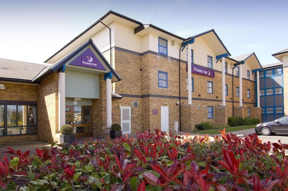Premier Inn Wolverhampton North 1