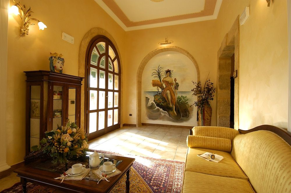 Il Podere Hotel Restaurant 2