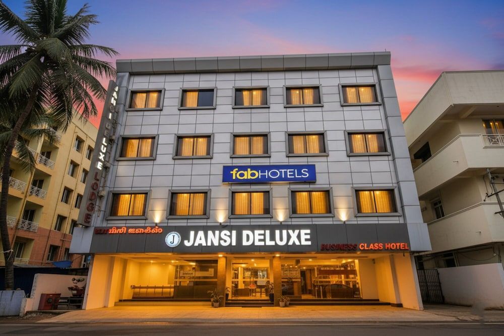 FabHotel Jansi Deluxe - Nr Gandhipuram Bus stand 1