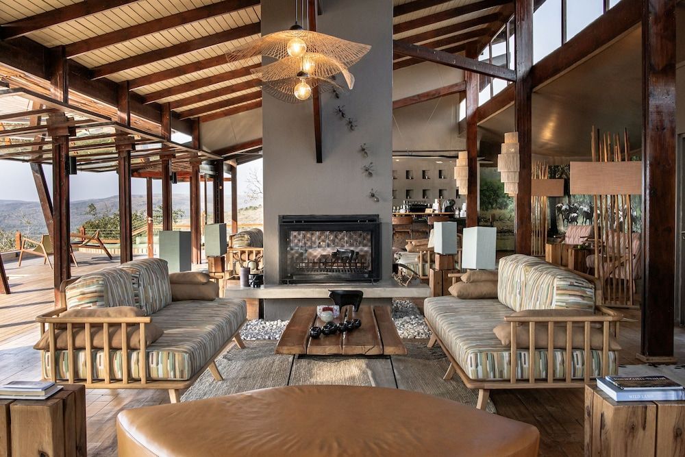 Rhino Ridge Safari Lodge 2