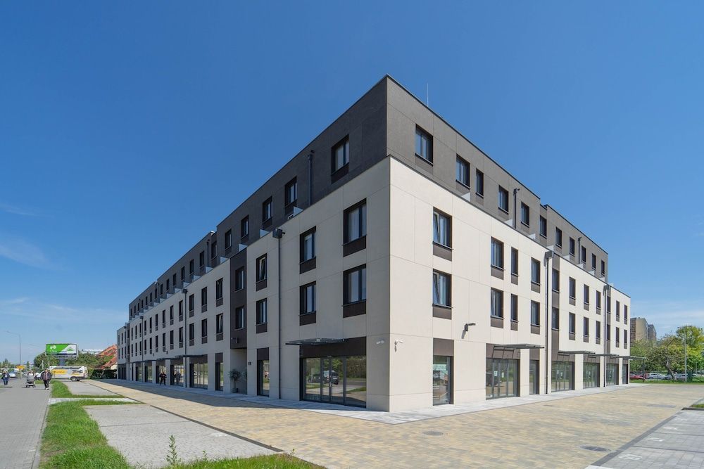 Milo Aparthotel 1