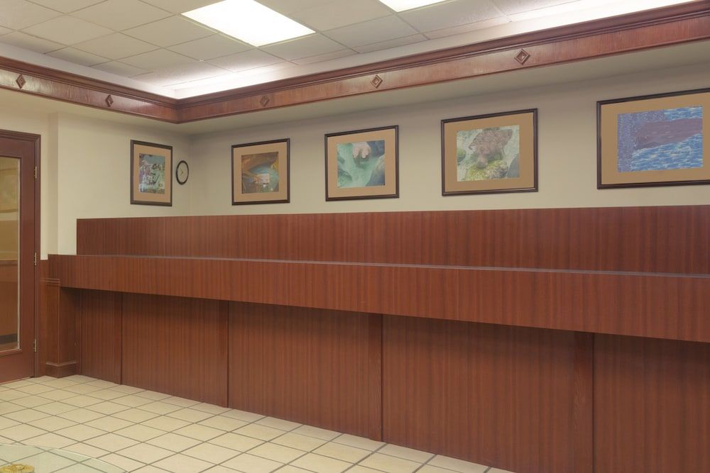Days Inn by Wyndham Crystal River 2