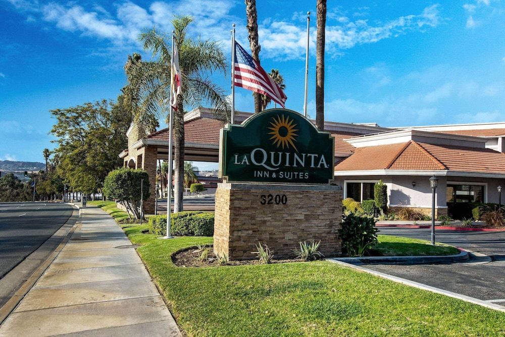 La Quinta by Wyndham Pomona 1