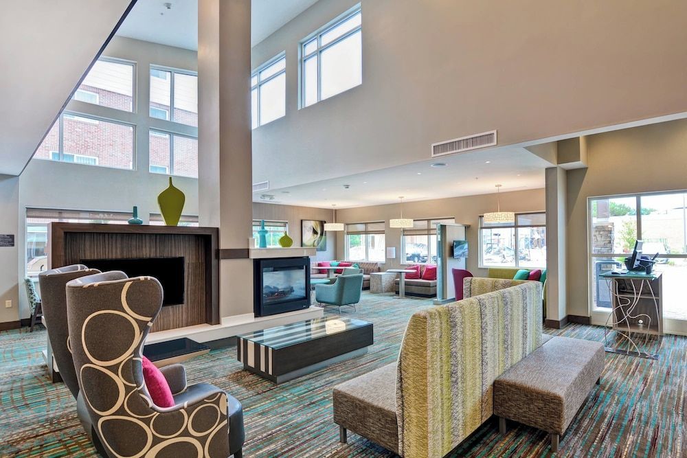 Residence Inn by Marriott Milwaukee North/Glendale 2