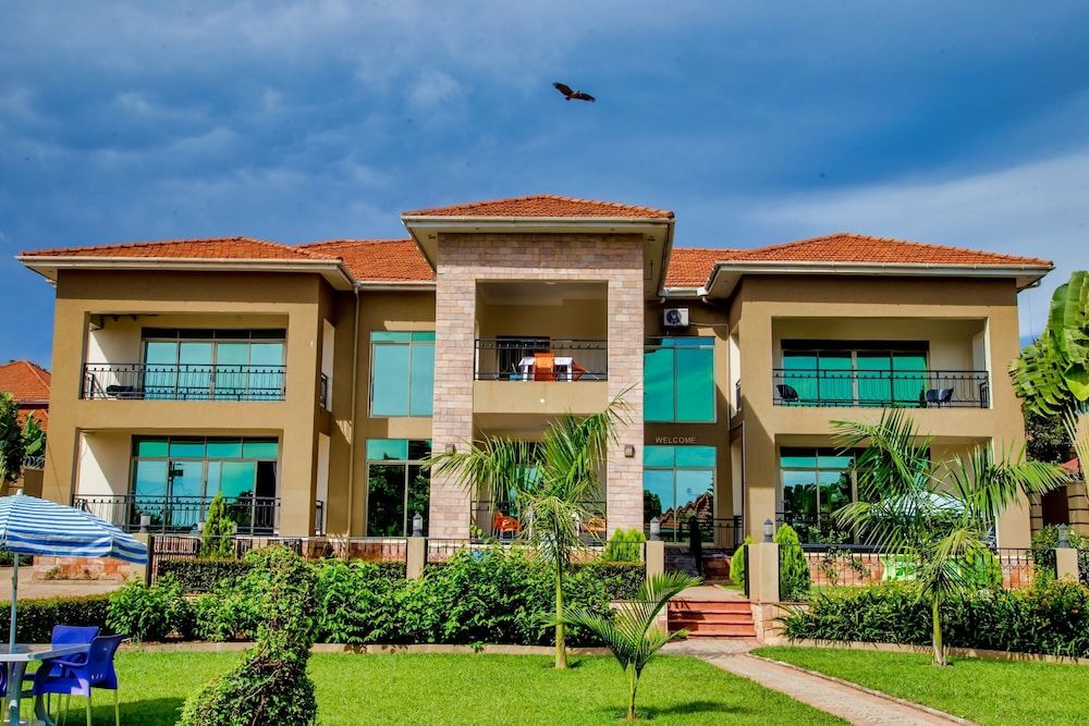 Lakepoint Villa 1