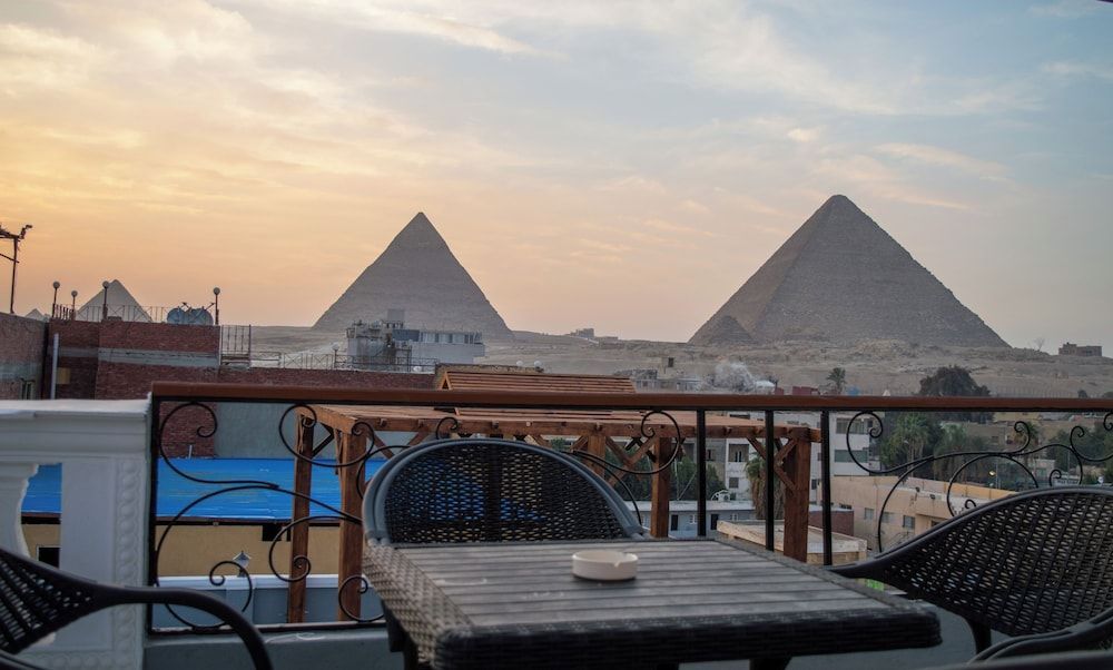 Pyramids Gate Hotel 1