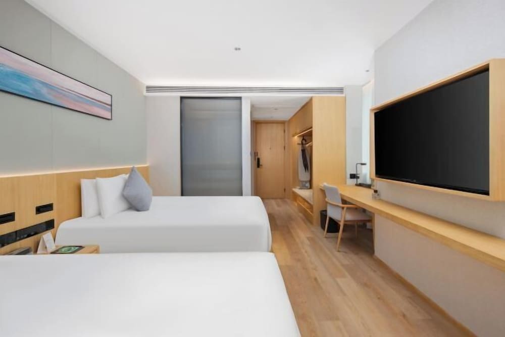 Tianping Hotel Shanghai Xujiahui(Wukang Road) 1