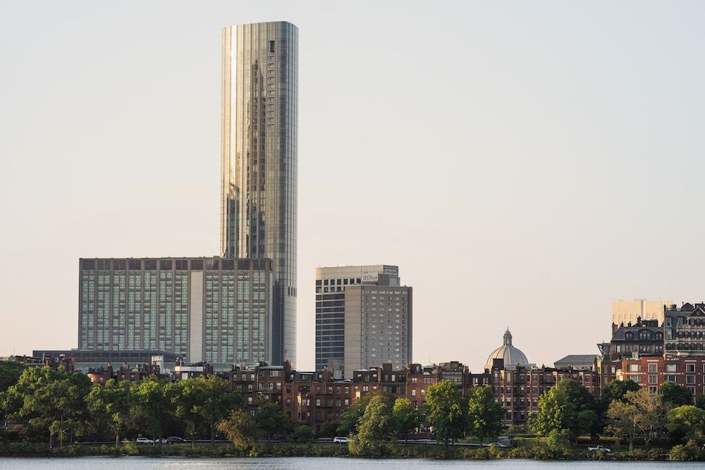Four Seasons Hotel One Dalton Street, Boston 1