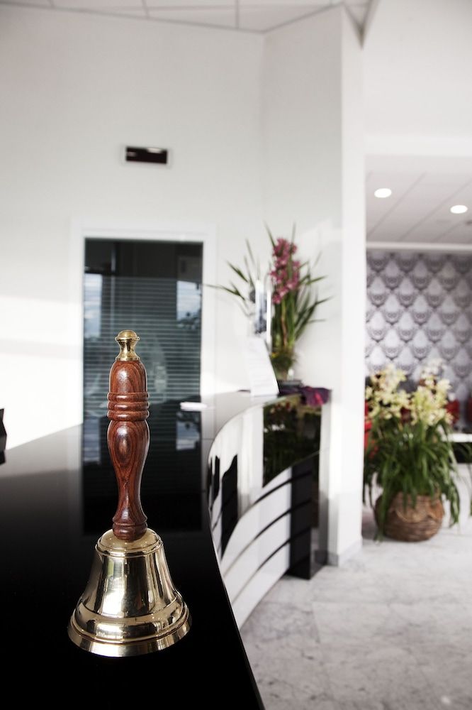 S Hotel 2