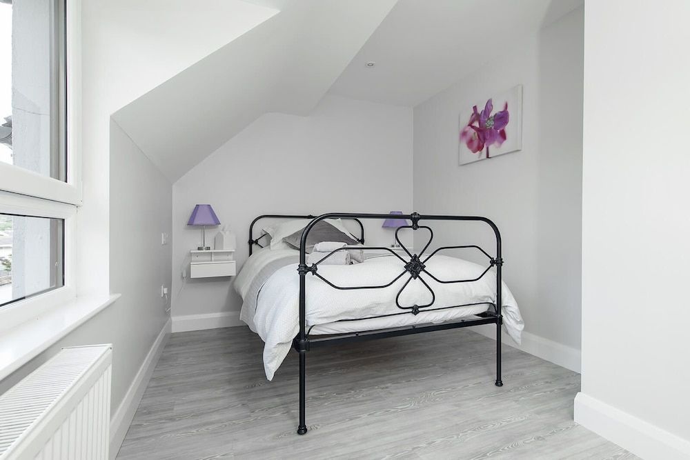 Godfrey Mews 2