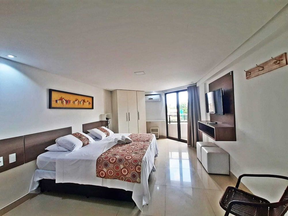 GoldFlat 2