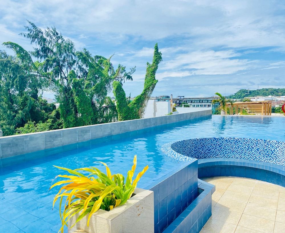 Aloha Boracay Hotel 1