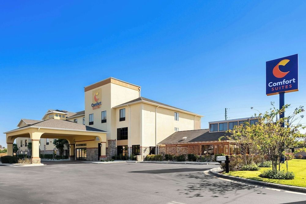 Comfort Suites Panama City near Tyndall AFB 1