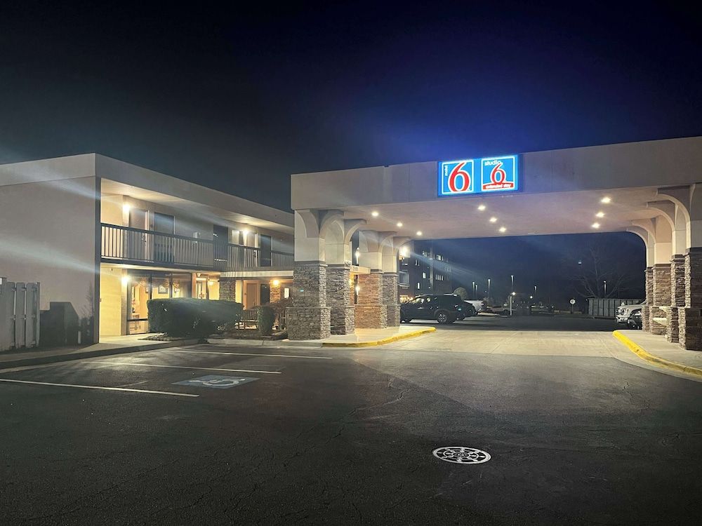 Motel 6 Stafford VA Quantico 1